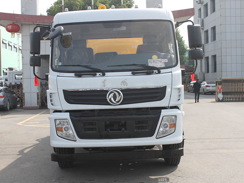 中潔牌XZL5186GXW6型吸污車